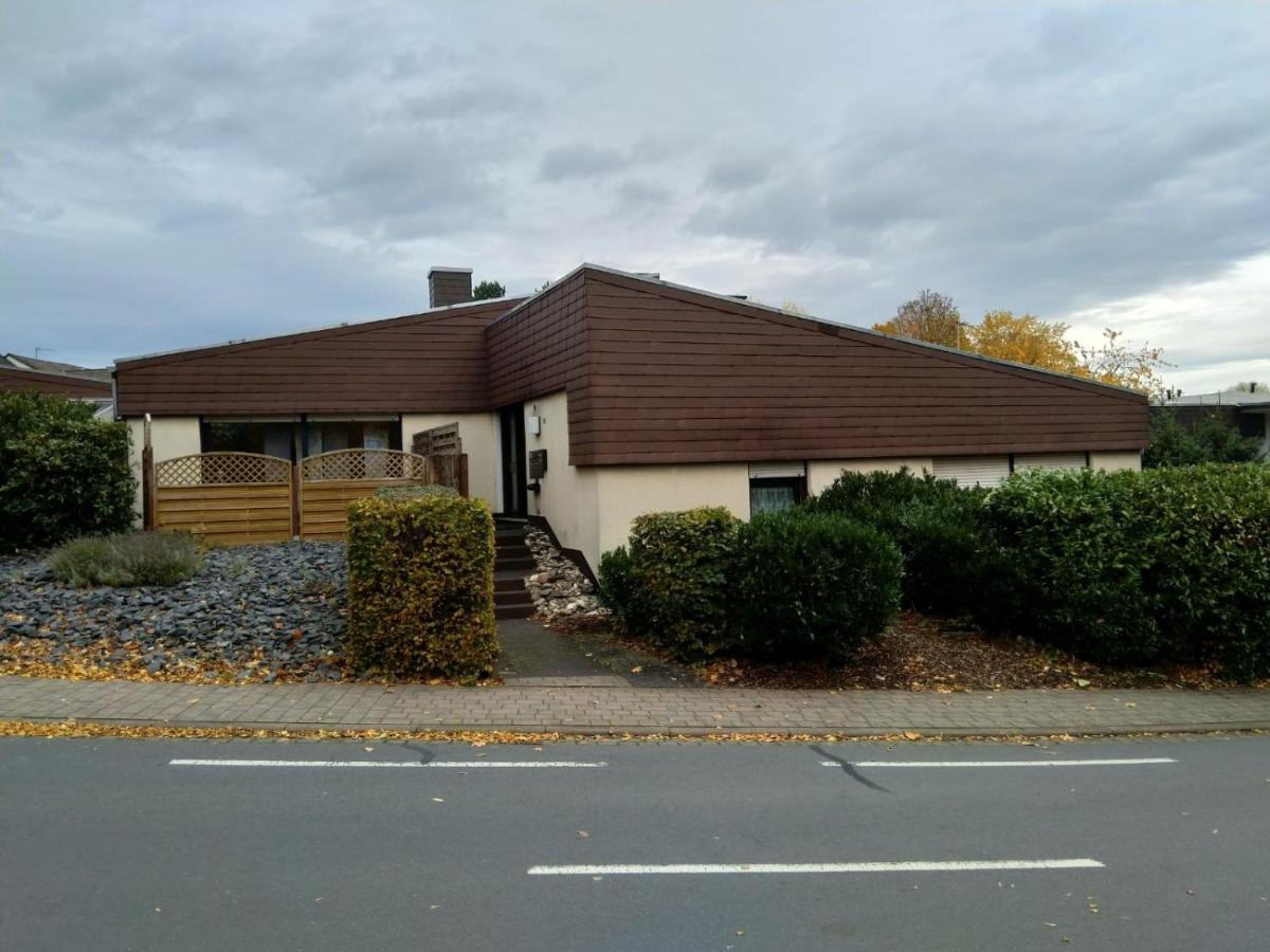 Kleine Ferienwohnung, Einzimmeraparment In Altenkirchen Almersbach Εξωτερικό φωτογραφία